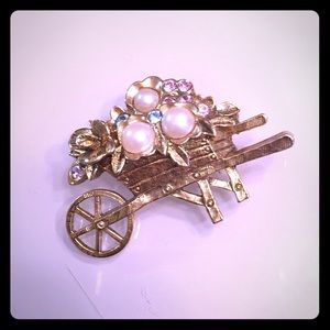 Wheelbarrow Brooch